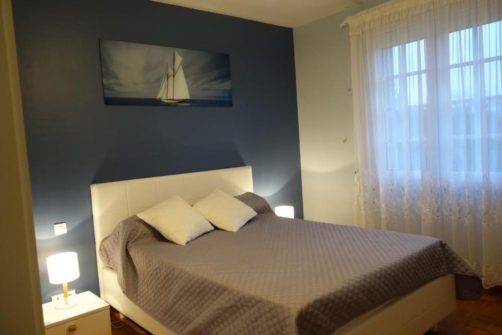 Spacieuse Maison Typique Pour 10 Personnes Vue Mer Plage A 10 Minutes A Pied- Ideale Pour Des Vacances Ou Un Weekend En Famille Ou Entre Amis Étables Zewnętrze zdjęcie